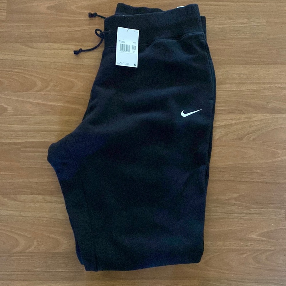 Sweat pants